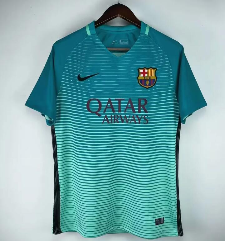 16-17 Barcelona 3RD away
