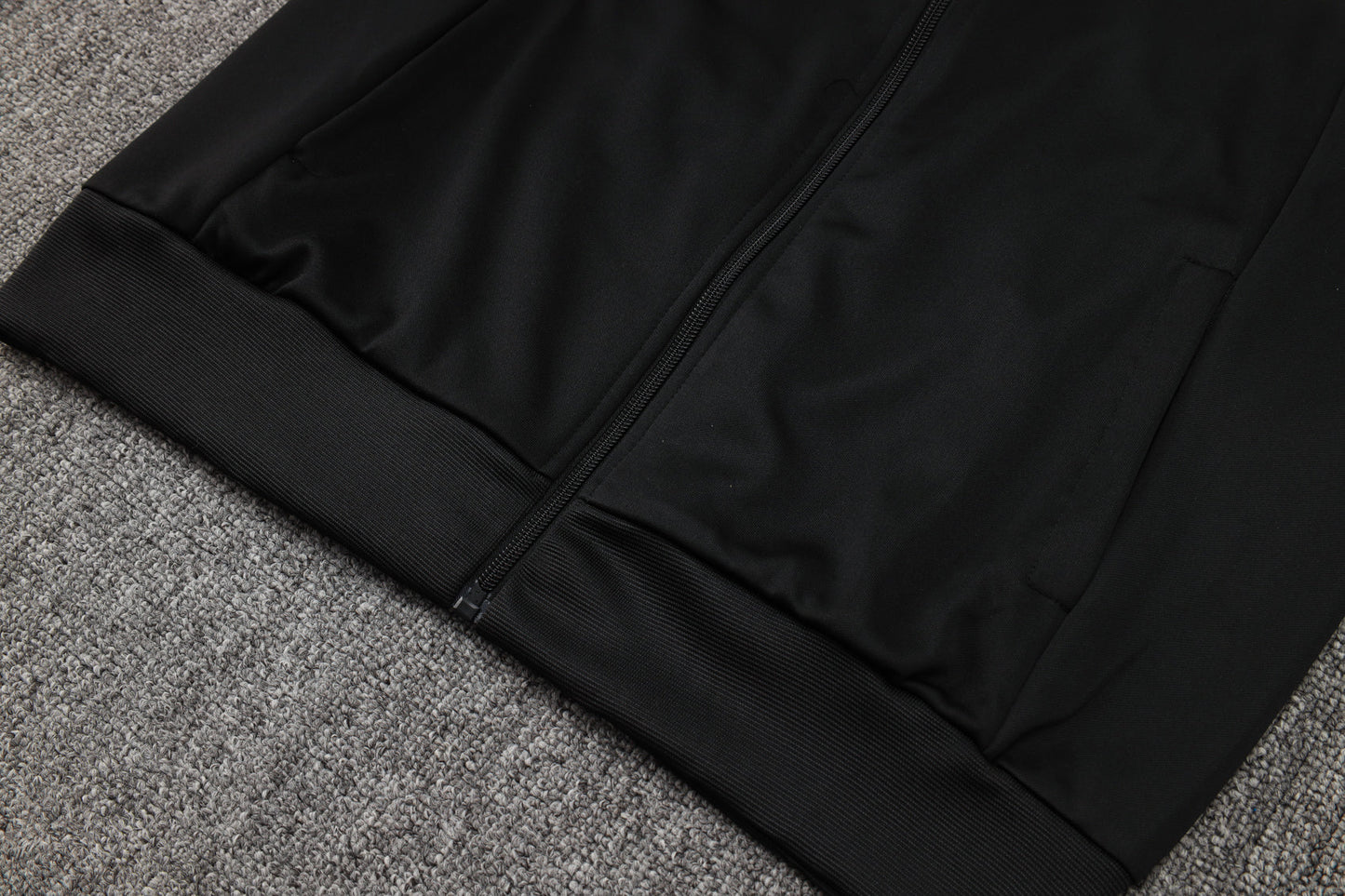 Manchester United Away Tracksuit 24/25 - Pro Soccer Jersey