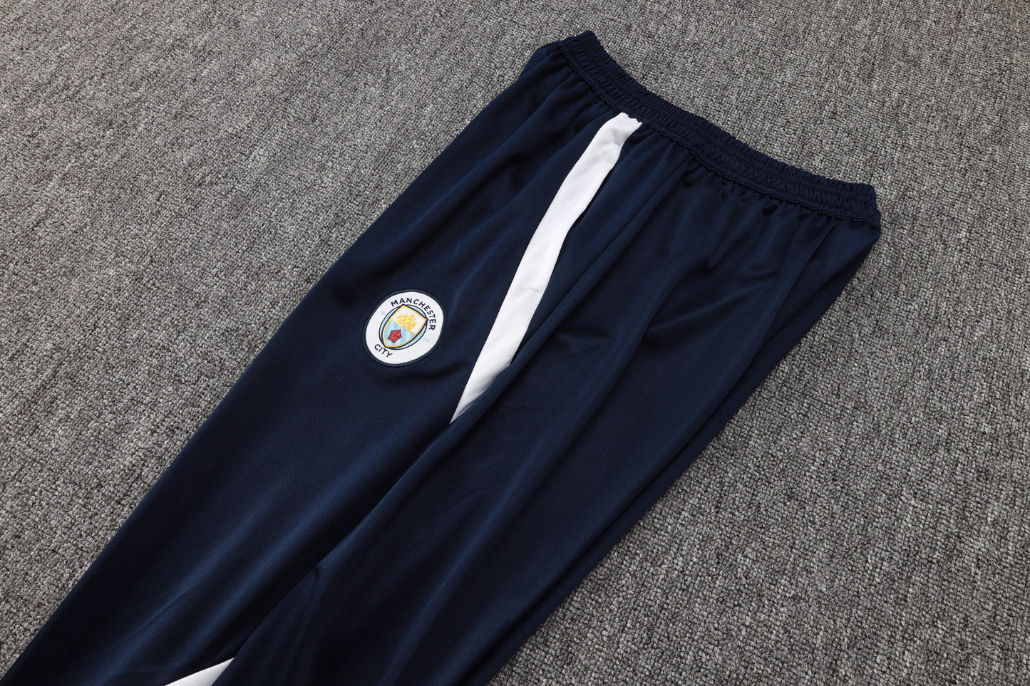 Manchester City Tracksuit 24/25 Hoodie Version - Pro Soccer Jersey