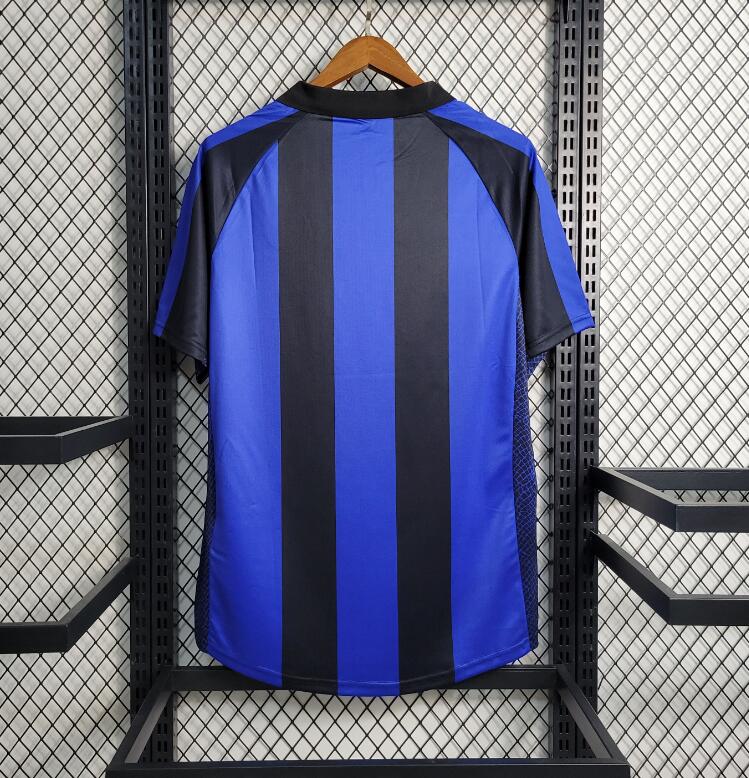 01-02 Inter Milan Home