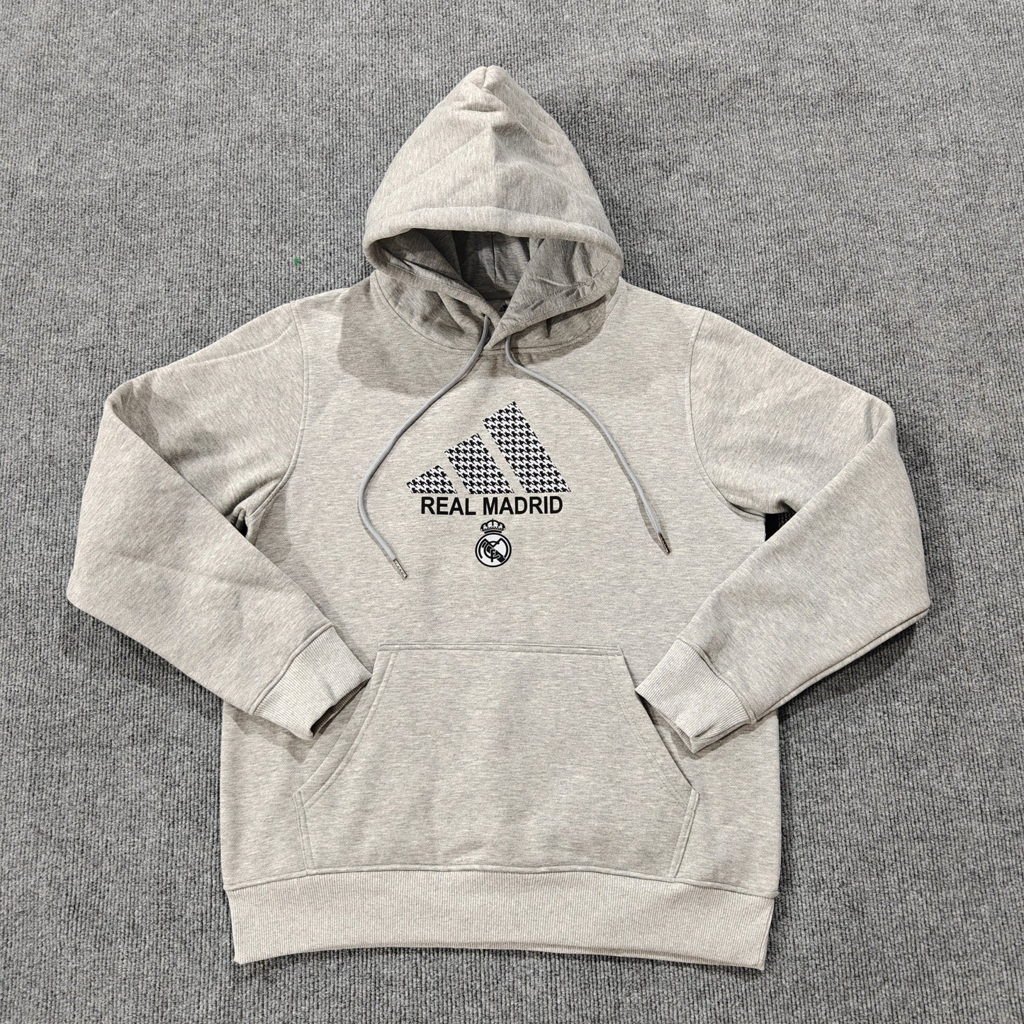 Real Madrid Sweatshirt 24/25 Hoodie Vers Adidas - Pro Soccer Jersey