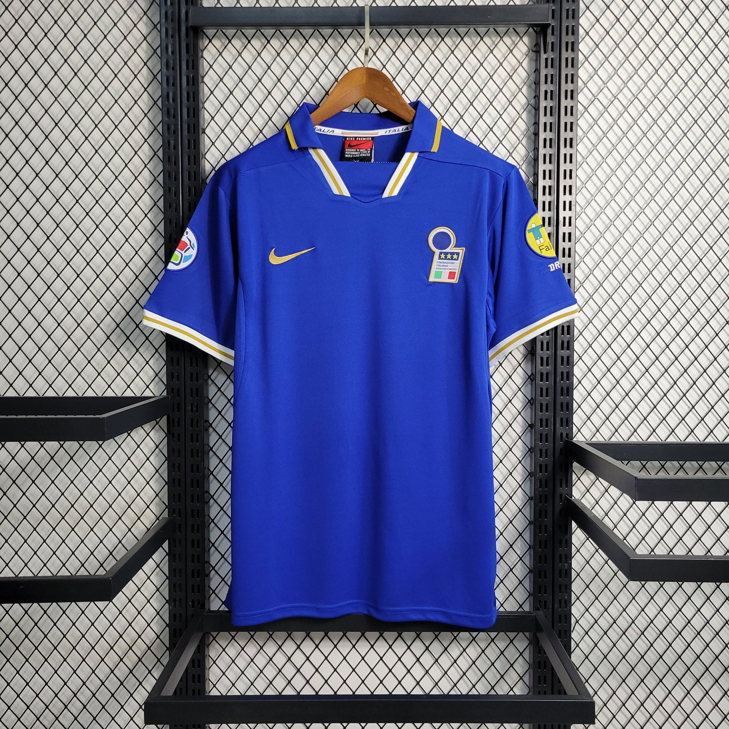 1996 Retro Italy home