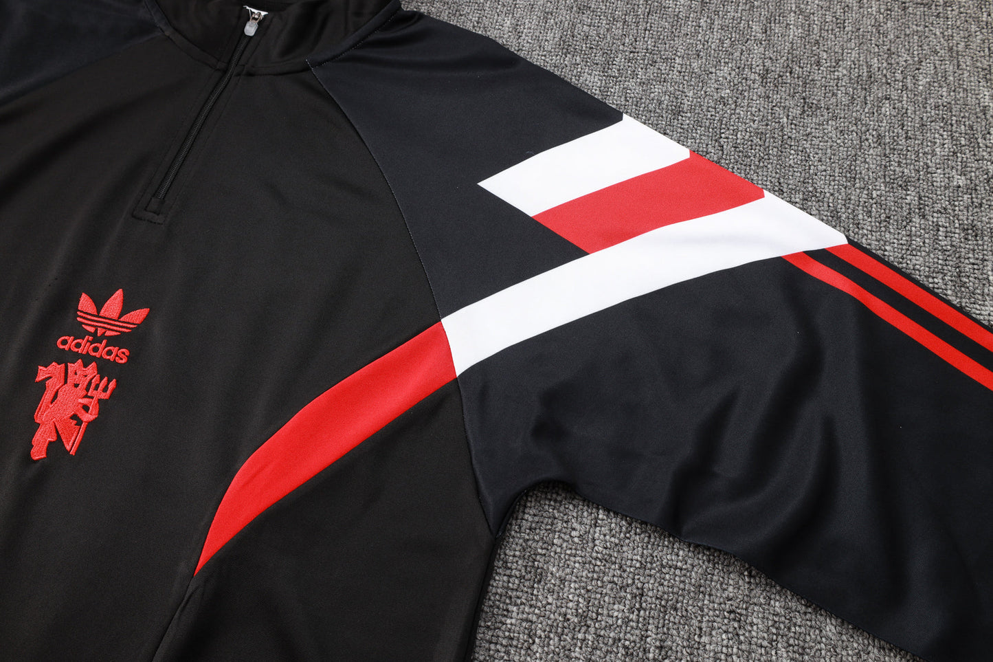 Manchester United Tracksuit 24/25 - Pro Soccer Jersey