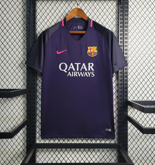 16-17 Barcelona away
