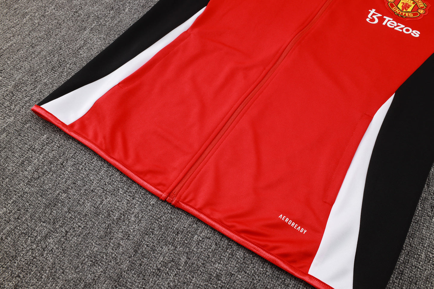 Manchester United Red Tracksuit 24/25 - Pro Soccer Jersey