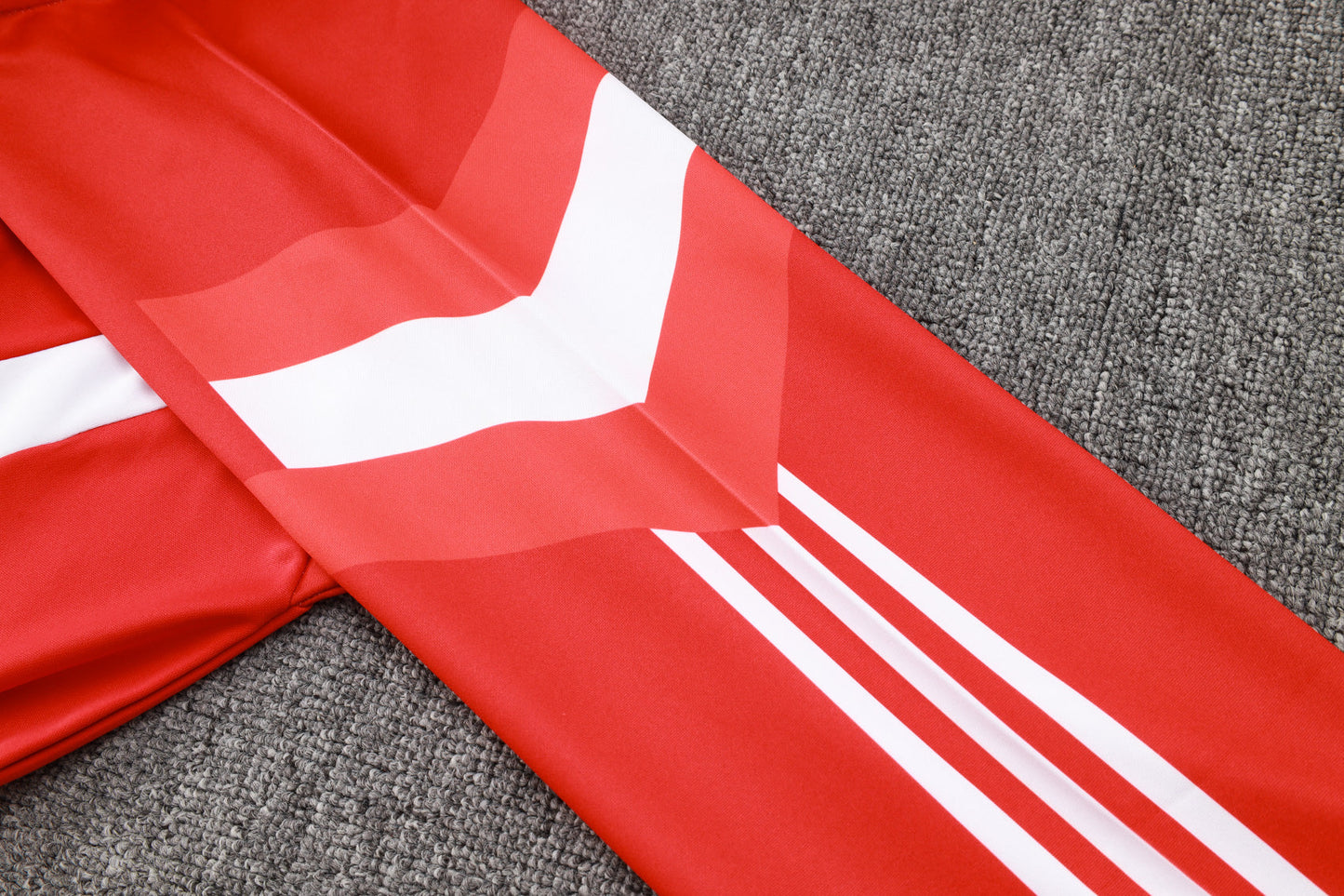 Bayern Munich Tracksuit 24/25 LV 2 - Pro Soccer Jersey