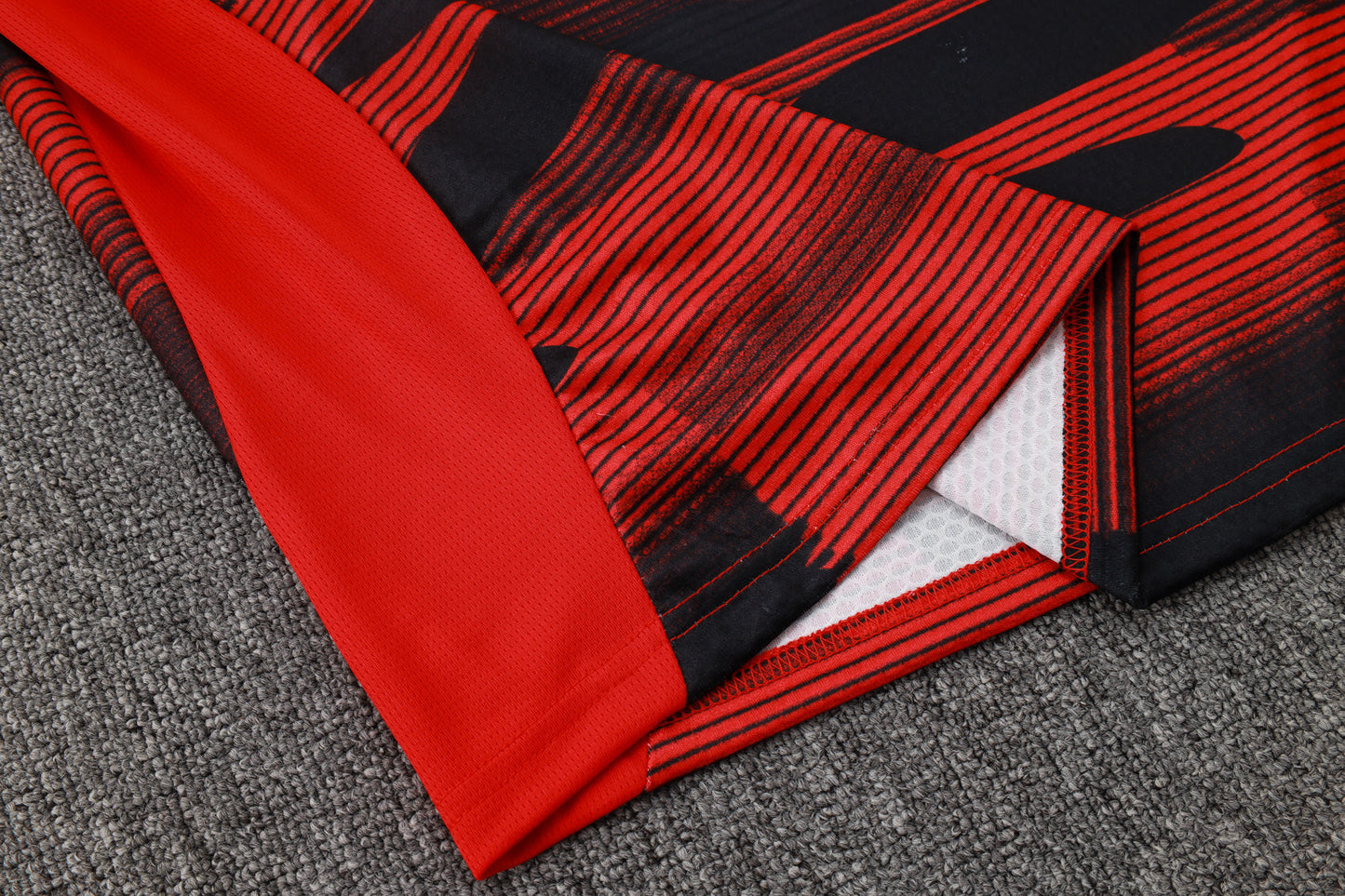 AC Milan Home Tracksuit 24/25 - Pro Soccer Jersey
