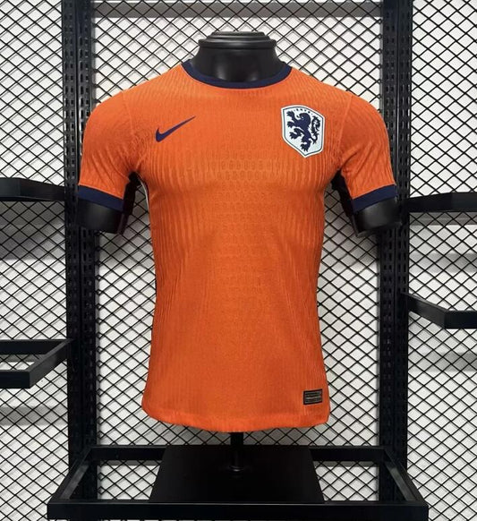 24-25 players Netherlands home