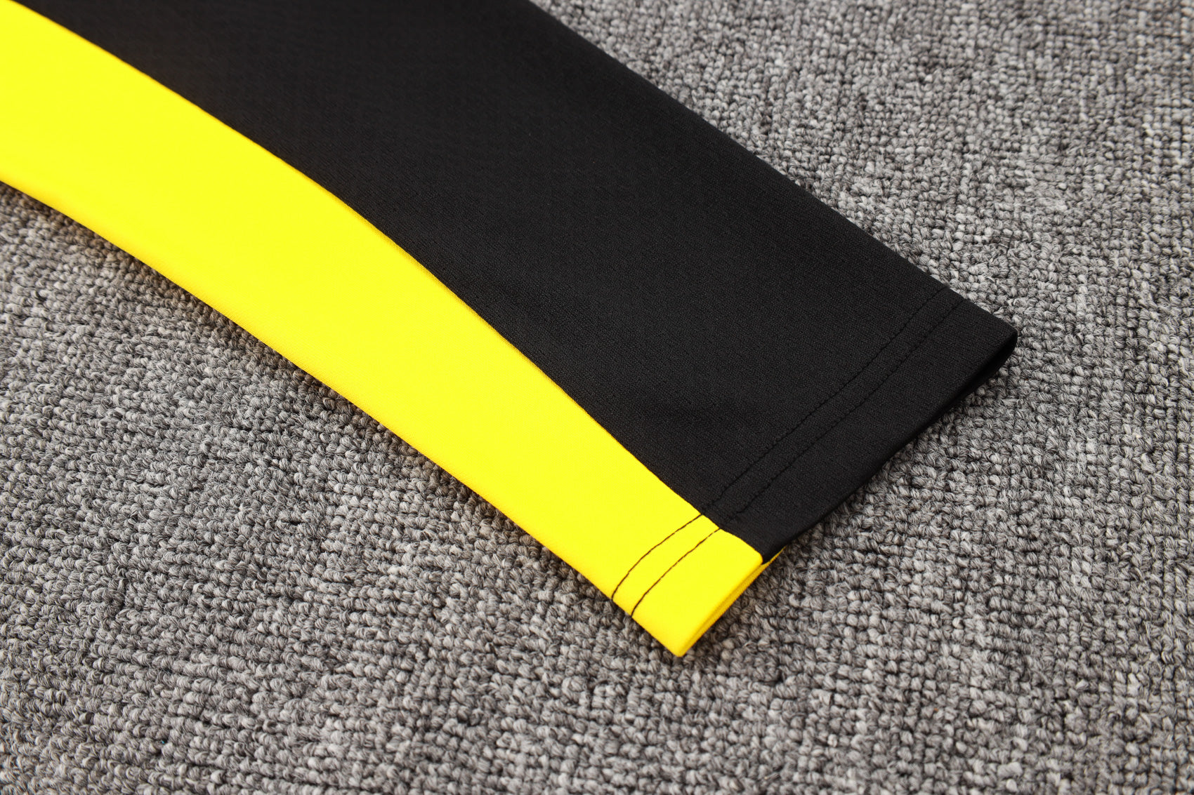 BVB Dortmund Iconic Black/Yellow Tracksuit 24/25 - Pro Soccer Jersey