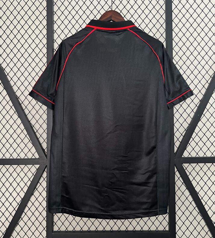 93-94 AC Milan third away.
