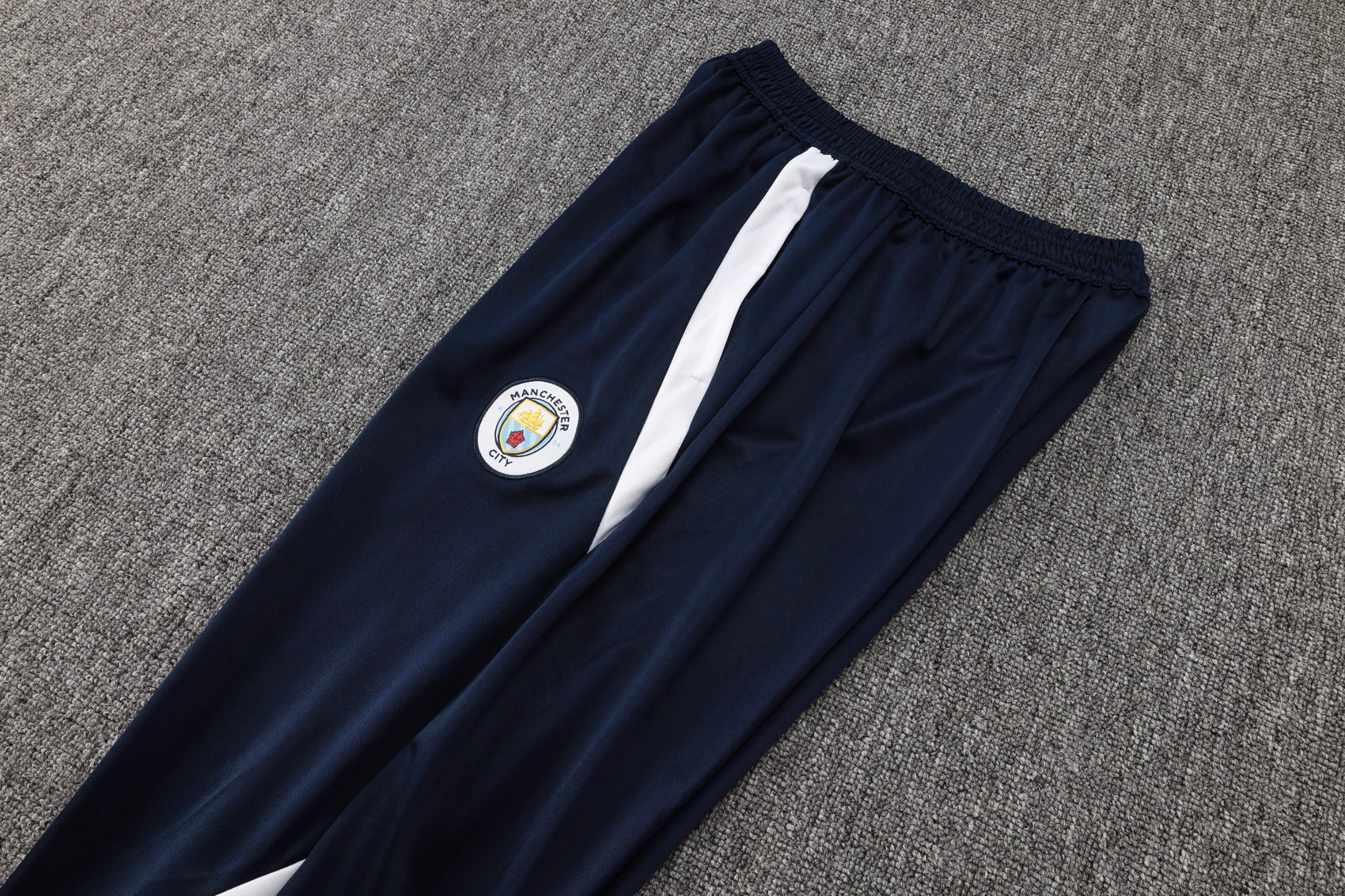 Manchester City Tracksuit 24/25 Hoodie Version - Pro Soccer Jersey