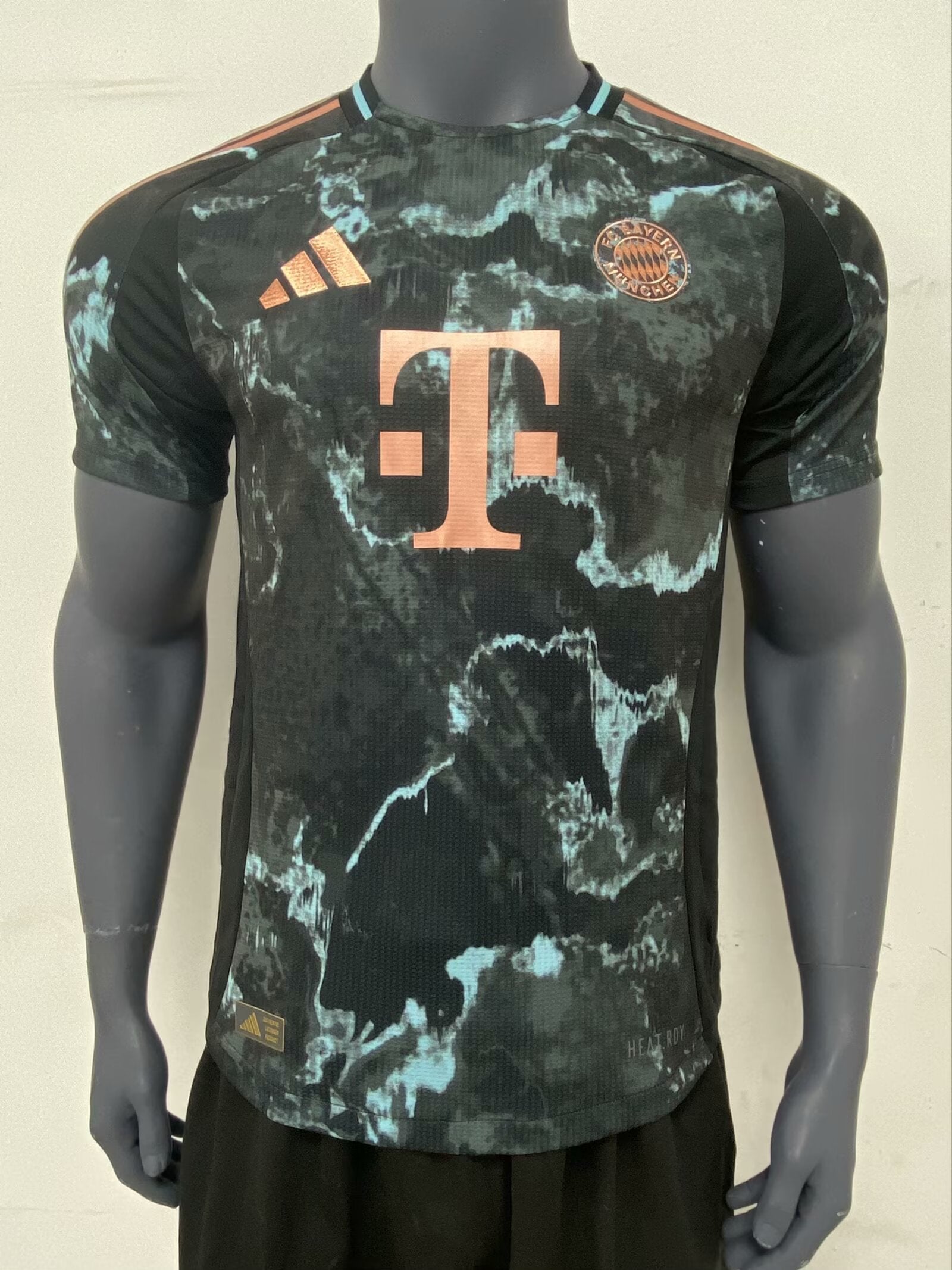 Bayern Munich Away 24/25 Player Version - Pro Soccer Jersey