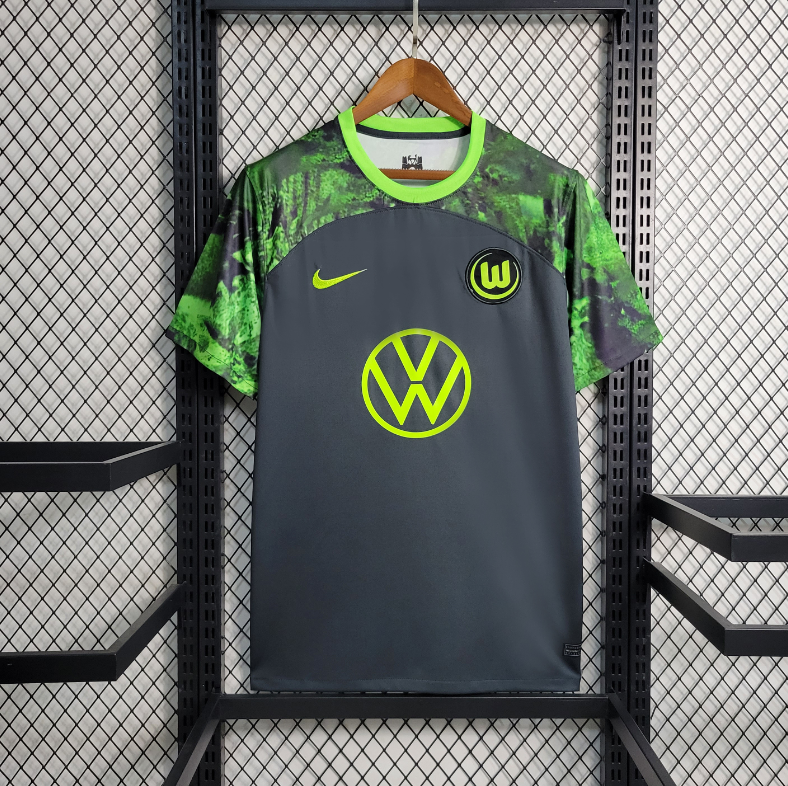 23-24 Wolfsburg Away