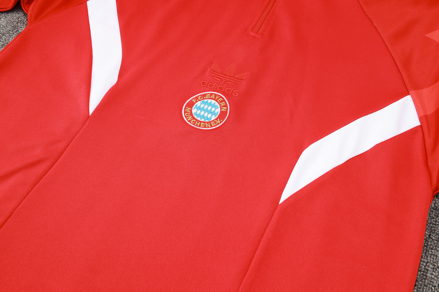 Bayern Munich Tracksuit 24/25 LV 2 - Pro Soccer Jersey