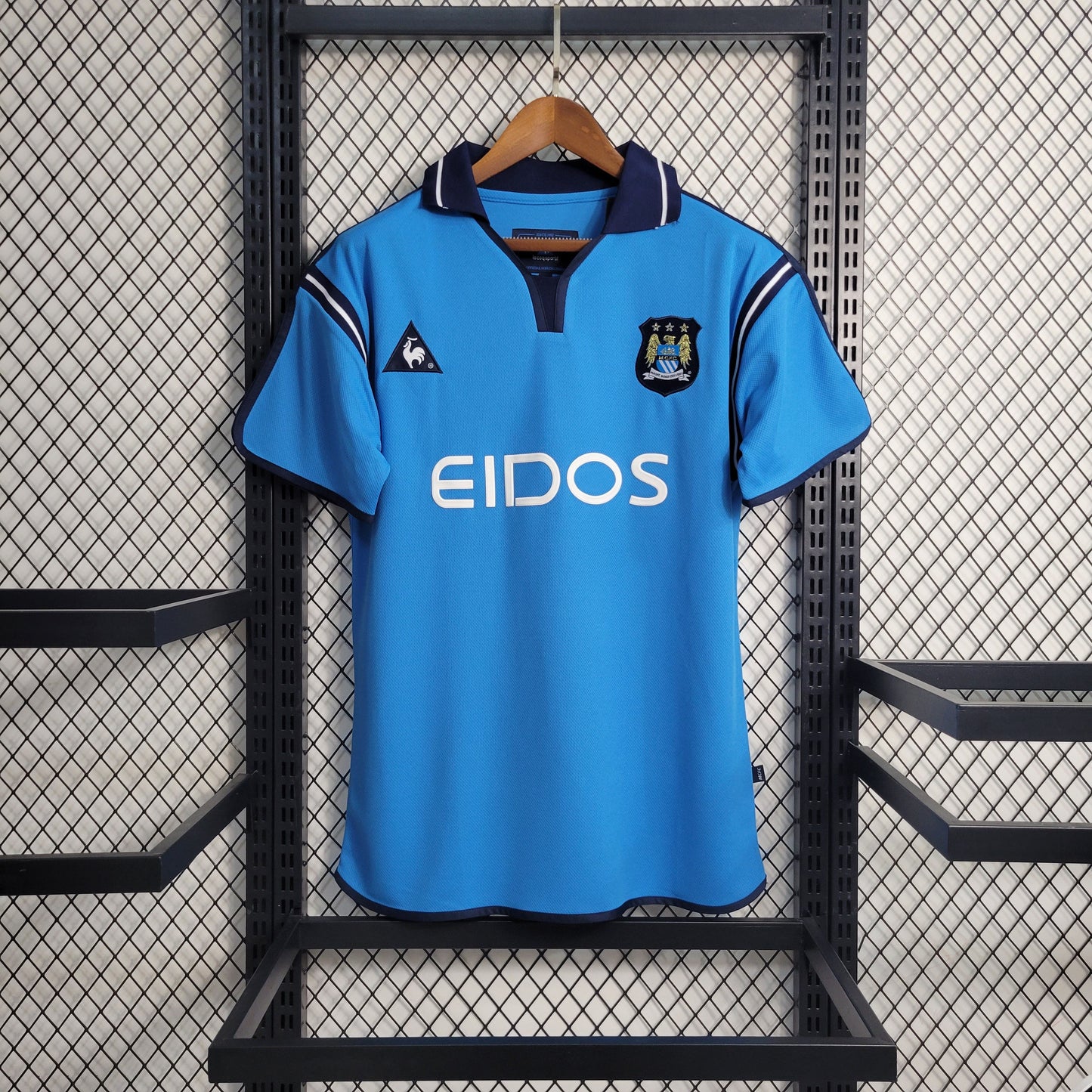 01-02 Manchester City Home