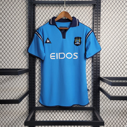 01-02 Manchester City Home