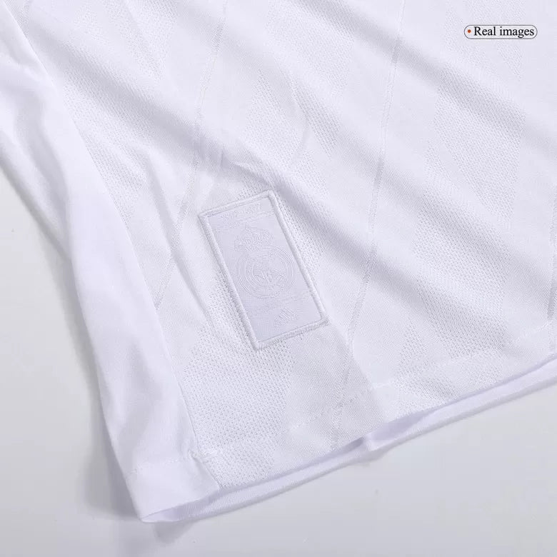 2017/2018 FC Real Madrid Retro Home shirt : Thaï Quality