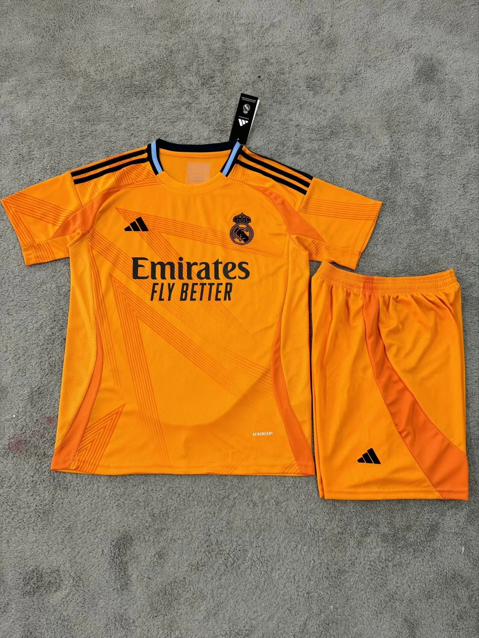 Real Madrid Away Kit 24/25 - Pro Soccer Jersey
