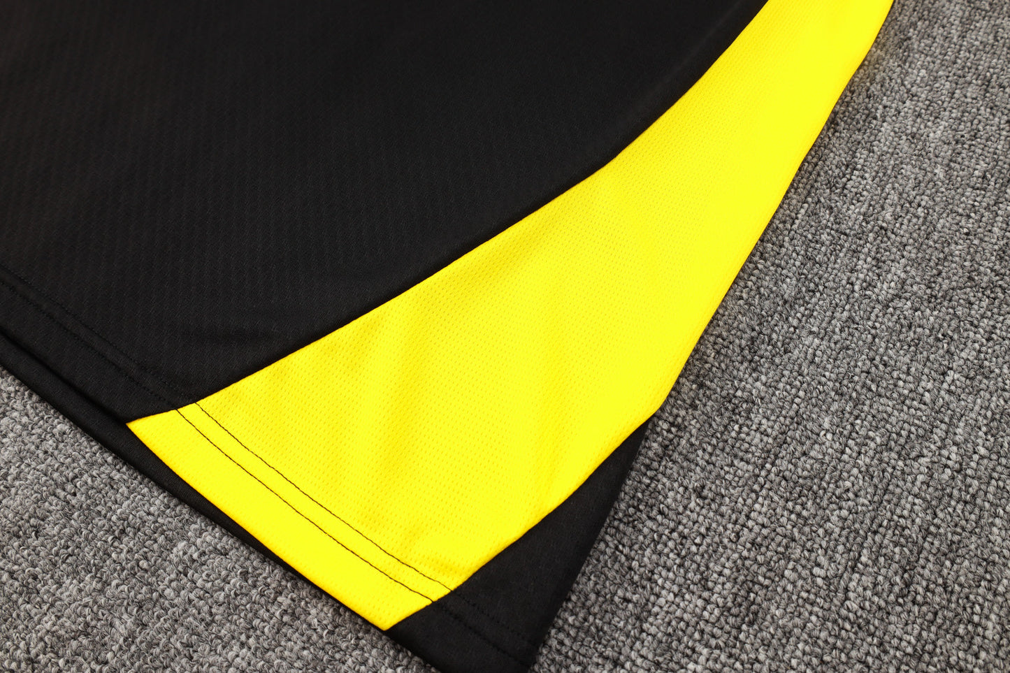 BVB Dortmund Fully Black Tracksuit 24/25 - Pro Soccer Jersey