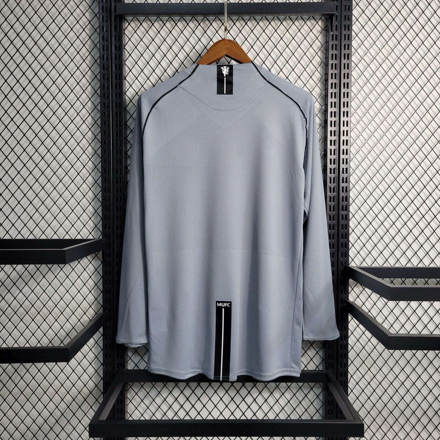 07-08 Retro Long sleeved Manchester United gray goalkeeper