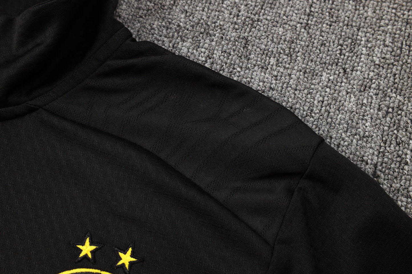 BVB Dortmund Iconic Black/Yellow Tracksuit 24/25 - Pro Soccer Jersey
