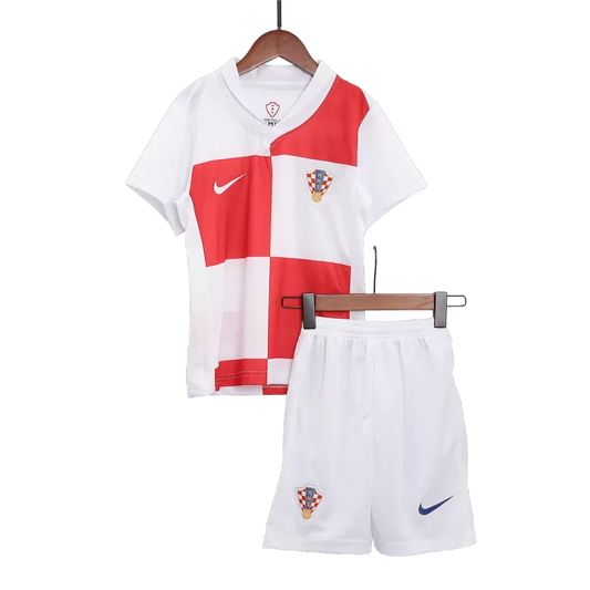 Kids 24-25 Croatia Home