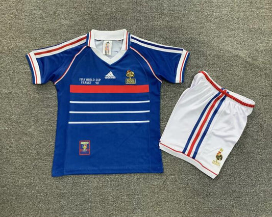 98 France Home Kids