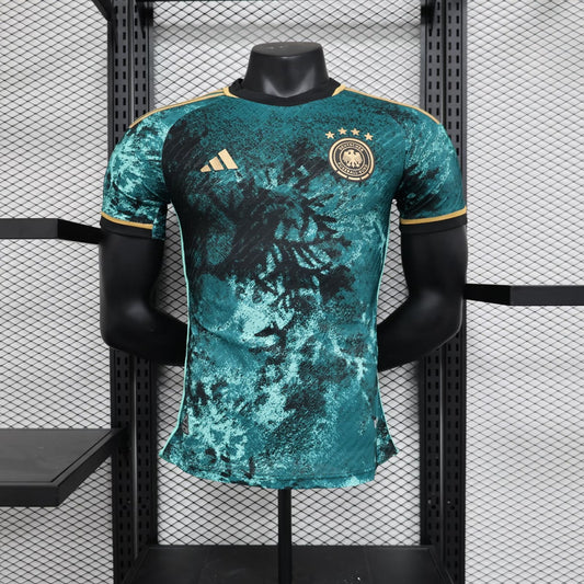 23-24 players Germany 3RD away
