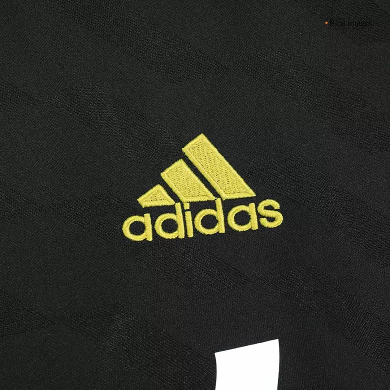 2011/2012 Real Madrid Retro away shirt Long Sleeves : Thaï Quality