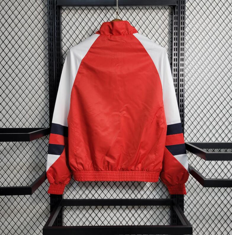 23-24 Windbreaker Bayern Munich
