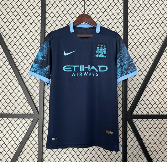 15-16 Manchester City Away