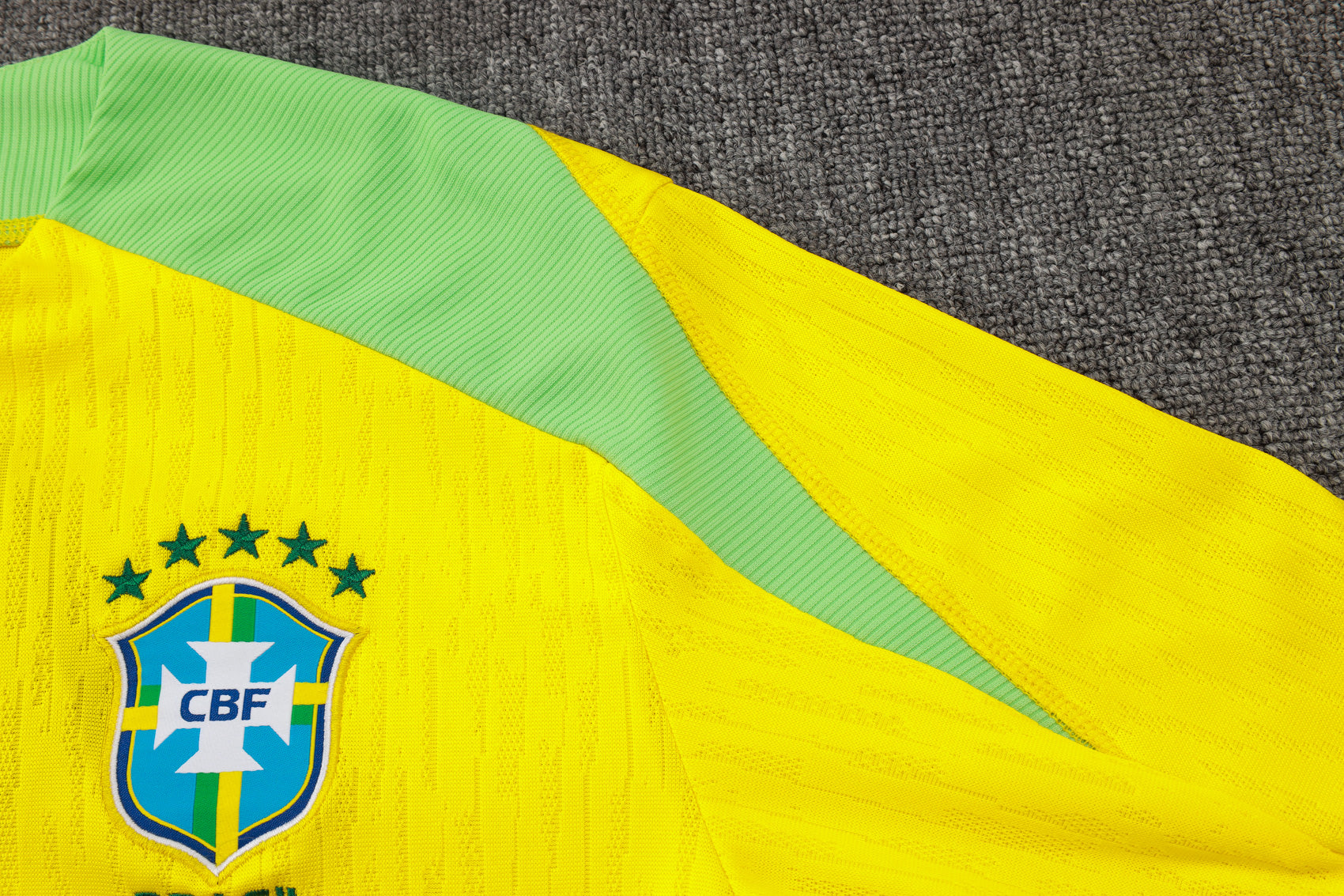 Brazil Home Tracksuit 24/25 - Pro Soccer Jersey