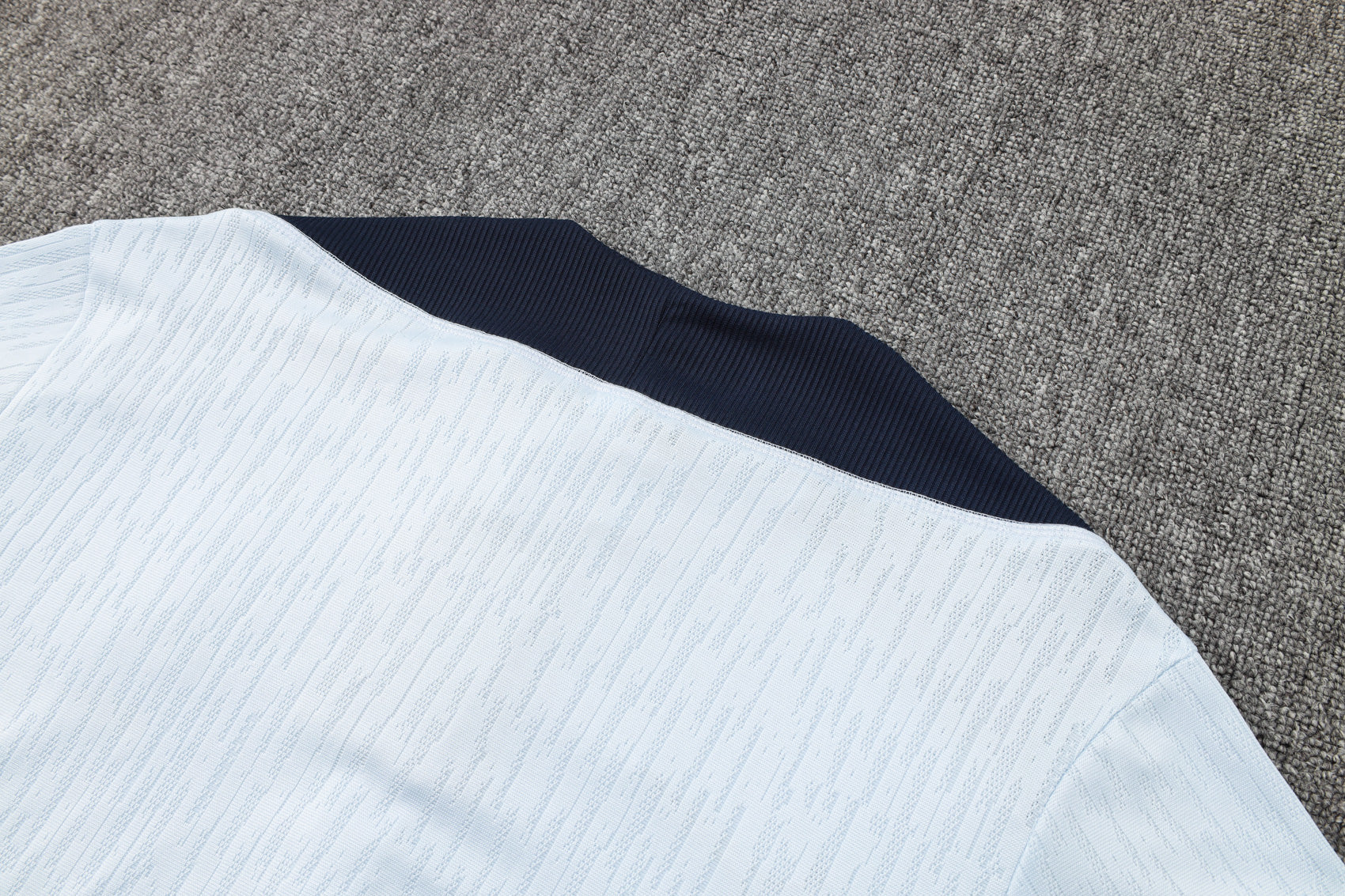 France Home Tracksuit 24/25 White - Pro Soccer Jersey