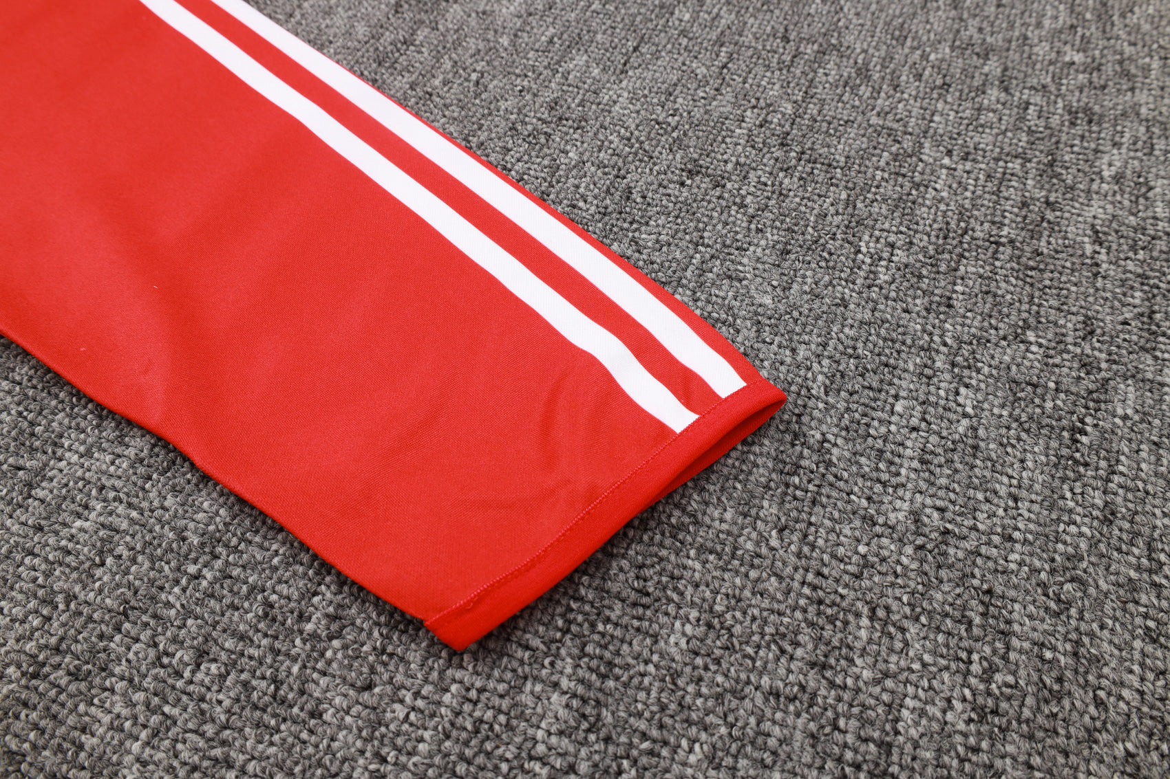 Bayern Munich Tracksuit 24/25 LV 2 - Pro Soccer Jersey