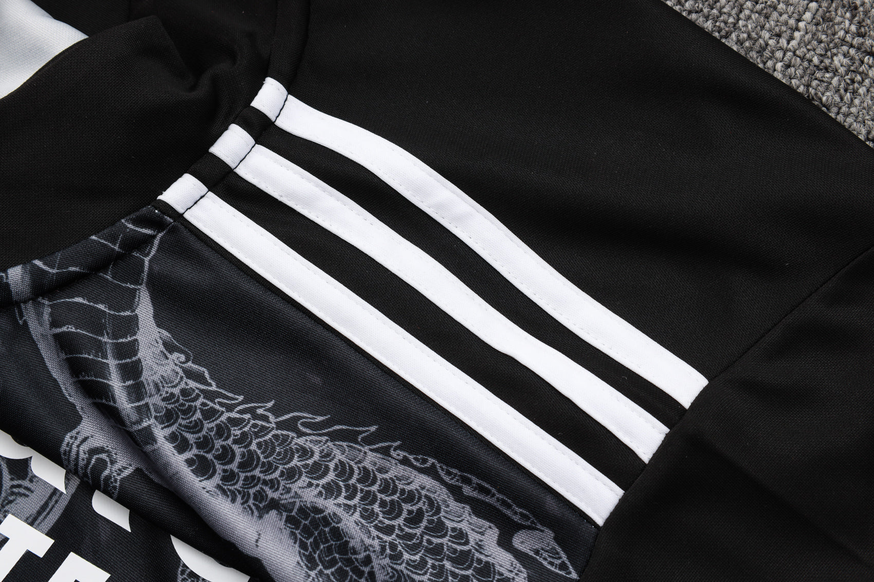Real Madrid Tracksuit 24/25 Dragon Edition - Pro Soccer Jersey