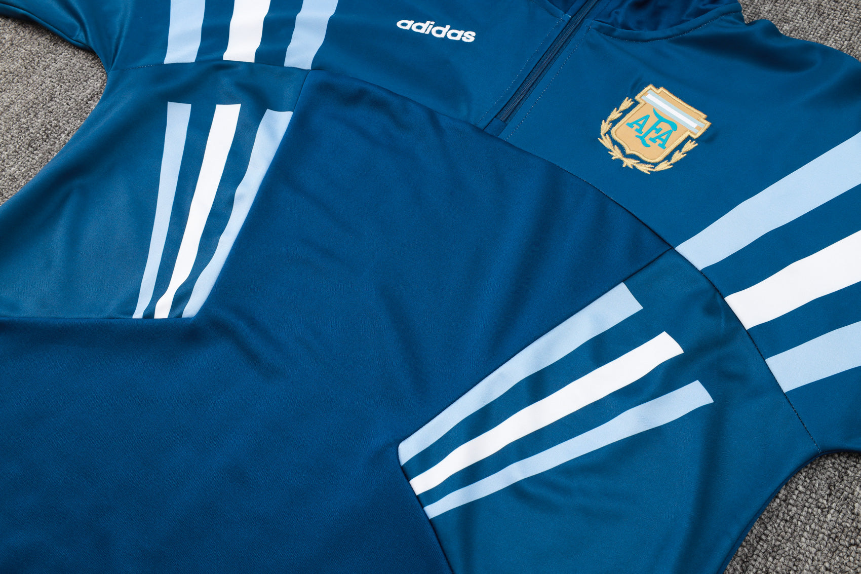 Argentina Tracksuit 24/25 Retro Edition - Pro Soccer Jersey