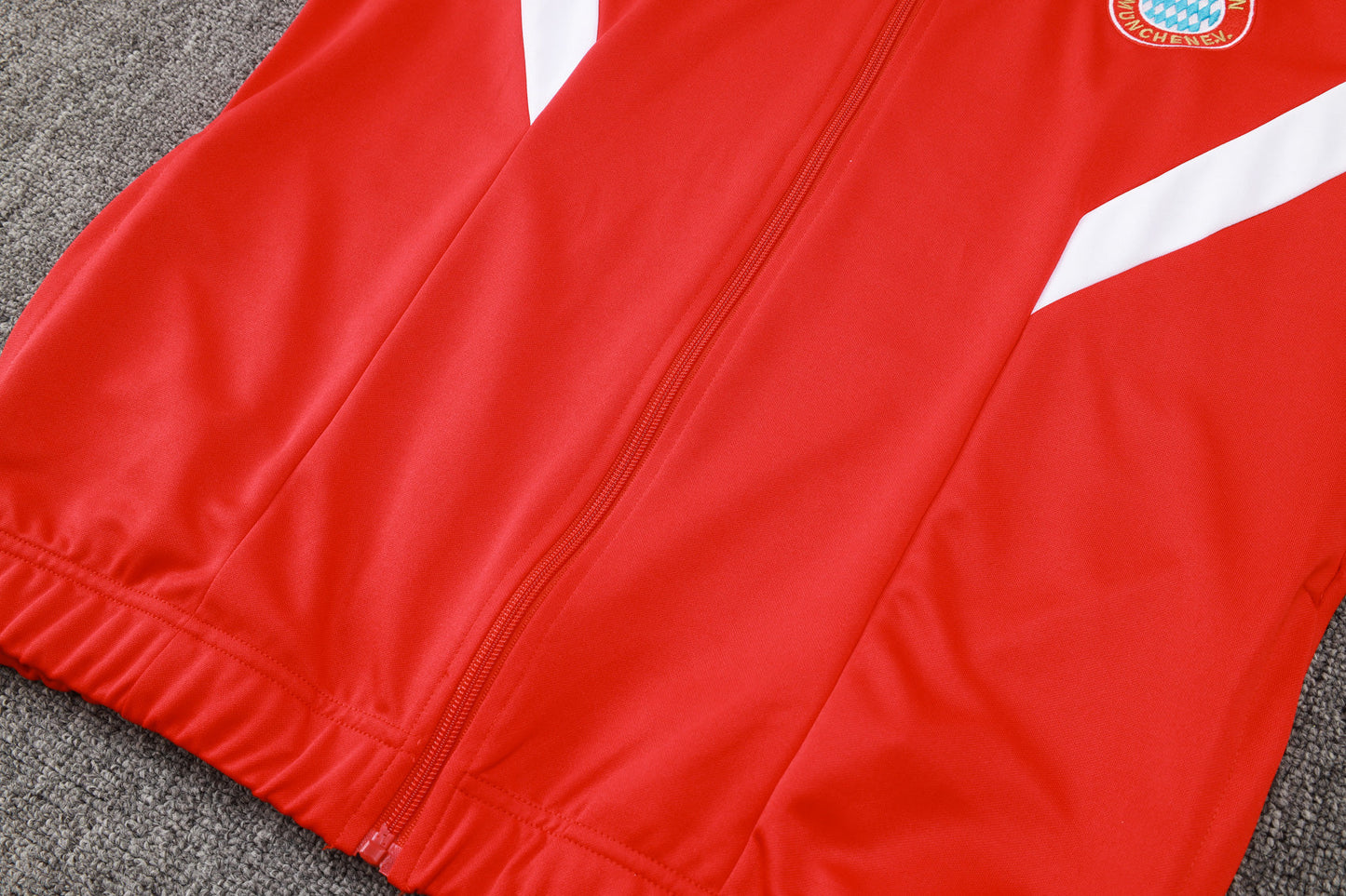Bayern Munich Tracksuit 24/25 - Pro Soccer Jersey