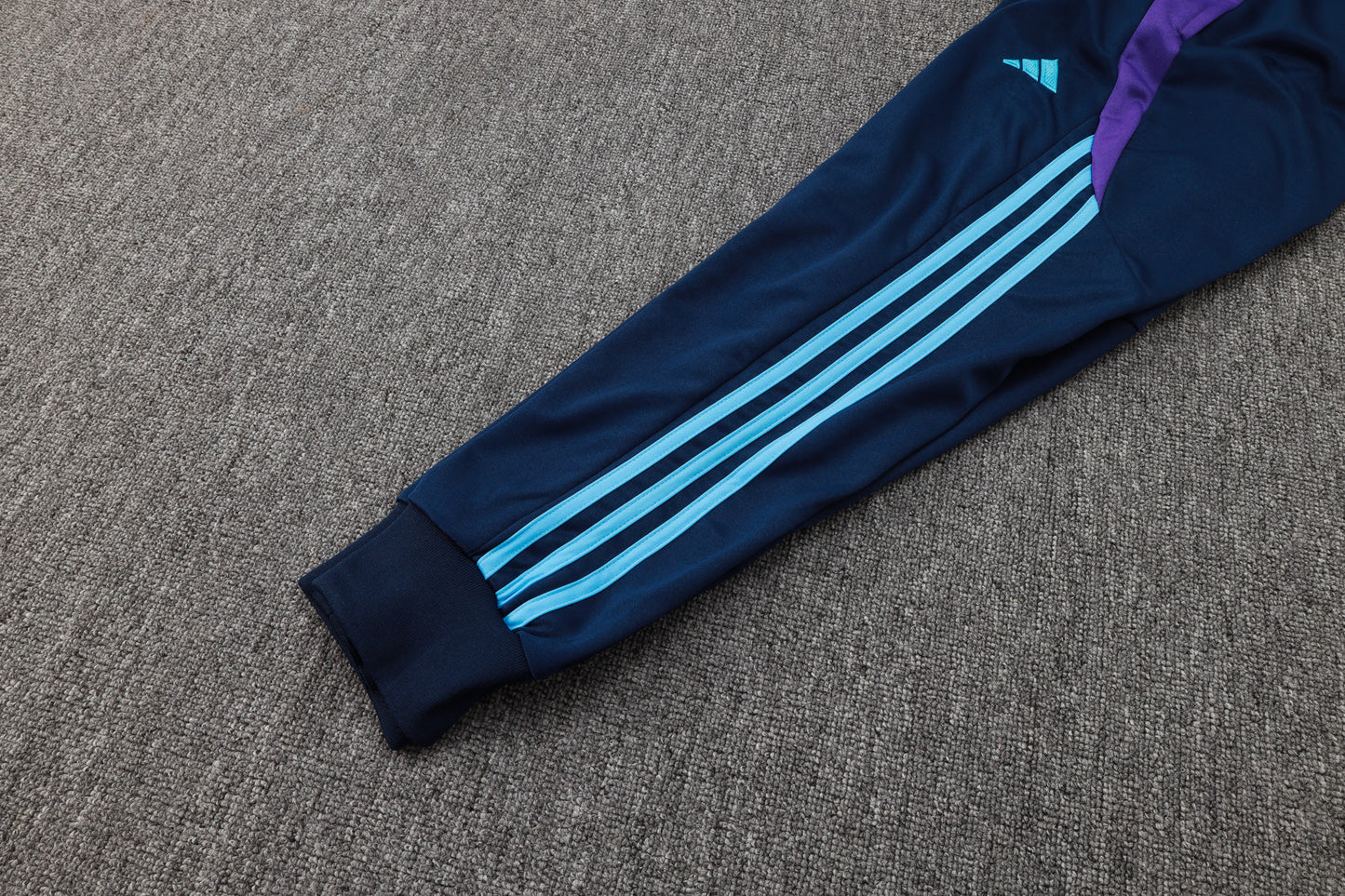 Argentina Blue Tracksuit 24/25 Hoodie Version - Pro Soccer Jersey