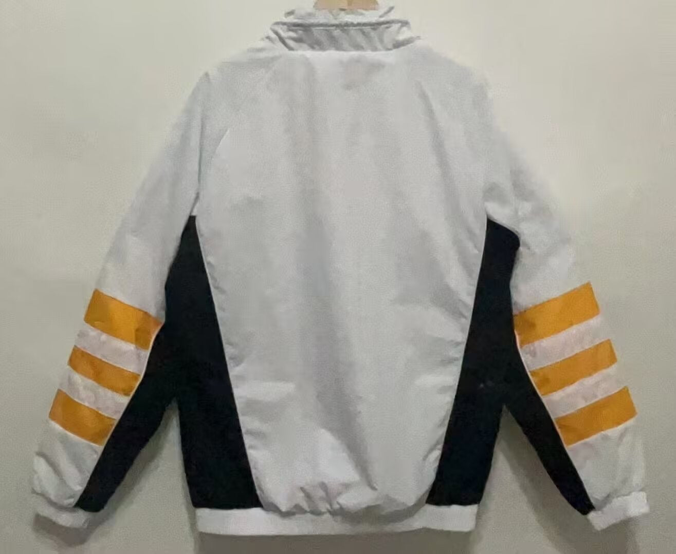 Real Madrid Windbreaker Jacket LV1 - Pro Soccer Jersey