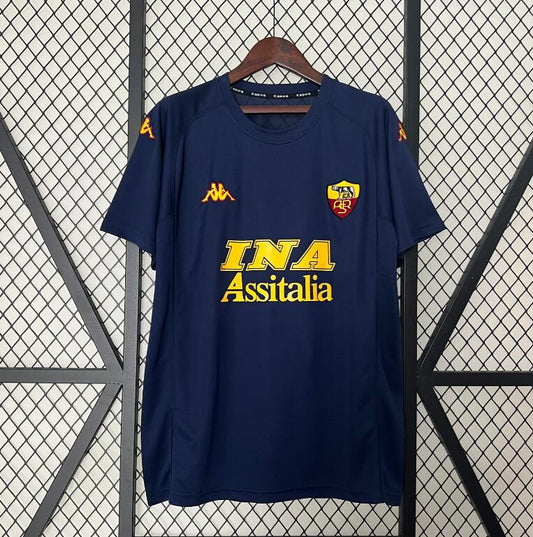 00-01 Roma third away