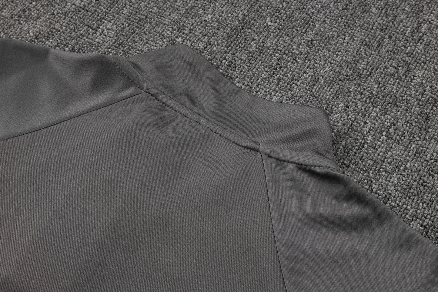 Real Madrid Fully Gray Tracksuit 24/25 - Pro Soccer Jersey