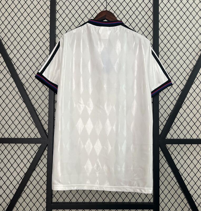 96-98 Bayern Munich Away