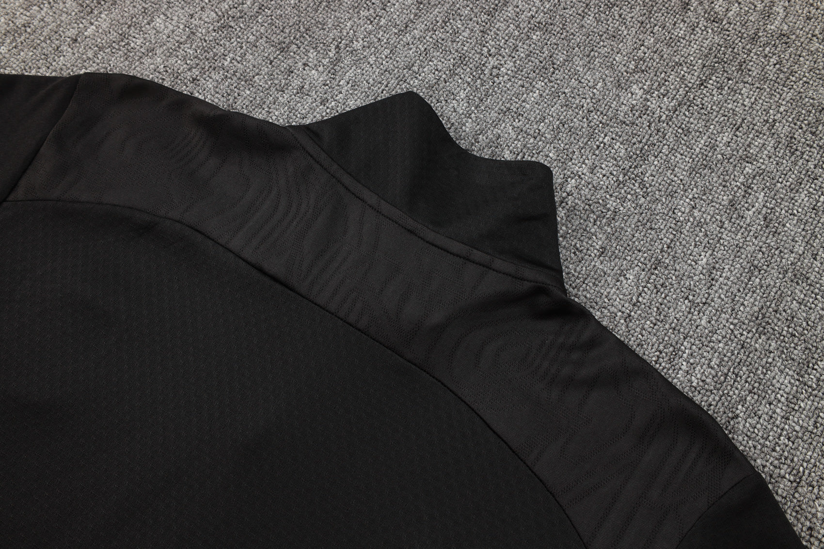 BVB Dortmund Iconic Black/Yellow Tracksuit 24/25 - Pro Soccer Jersey