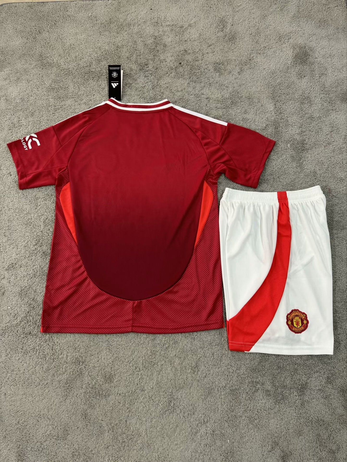 Manchester United Home Kit 24/25 - Pro Soccer Jersey