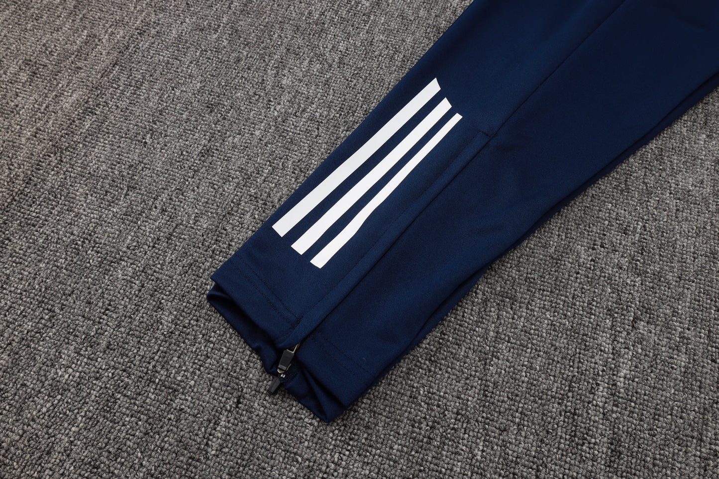 Arsenal Home Tracksuit 24/25 - Pro Soccer Jersey
