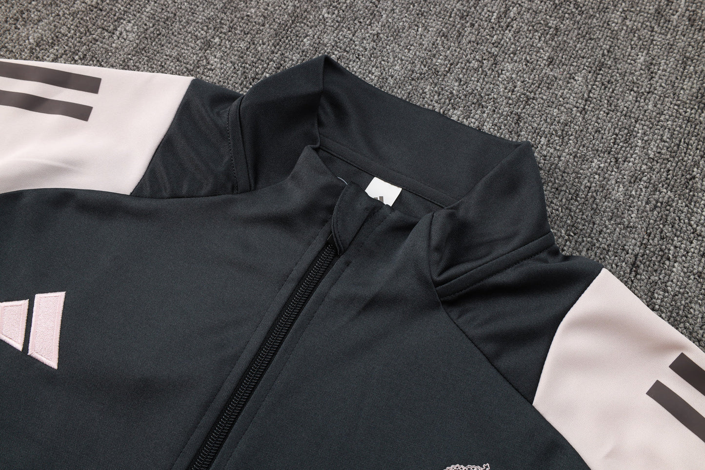 Real Madrid Tracksuit 24/25 Fully Gray - Pro Soccer Jersey