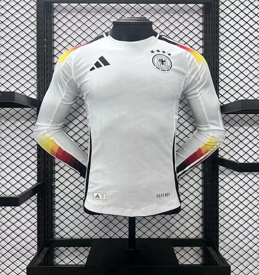 24-25 players Germany home long sleeves