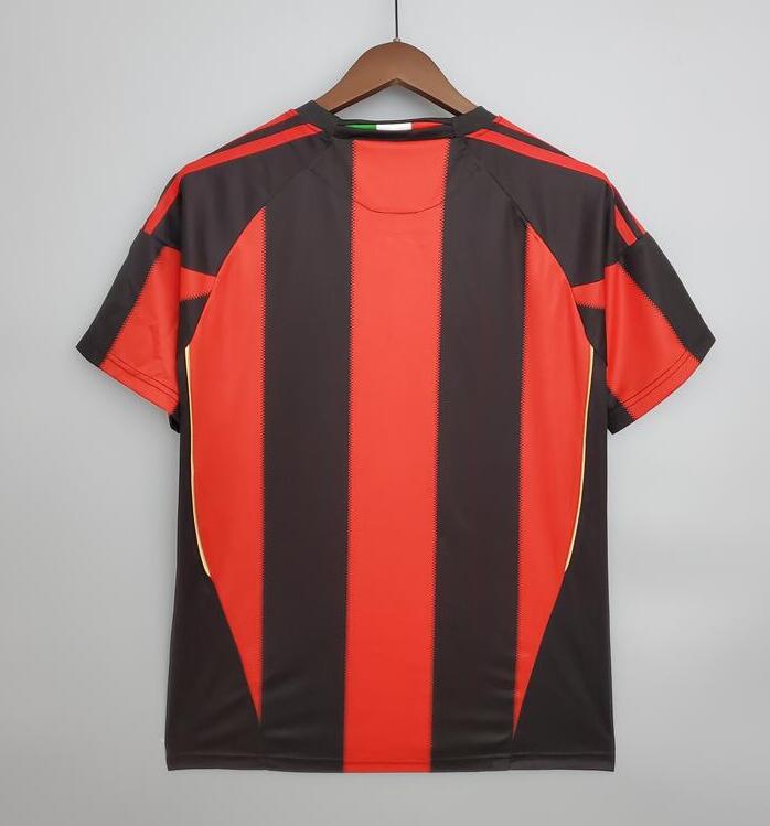 10-11 AC Milan home