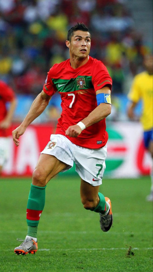 Cr7 FIFA World Cup 2010 Portugal Retro Home shirt : Thaï Quality - Pro Soccer Jersey