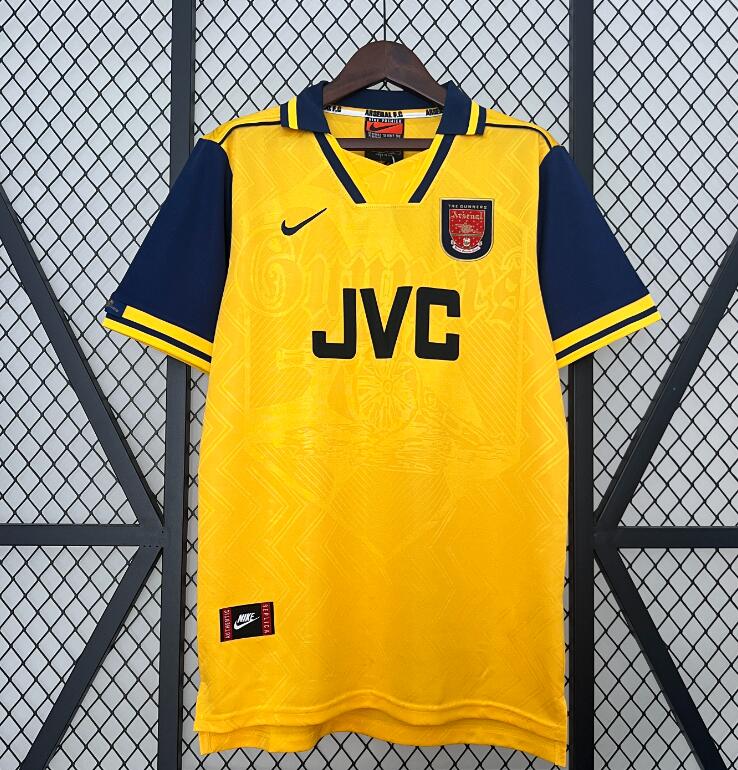 96-97 Arsenal Away